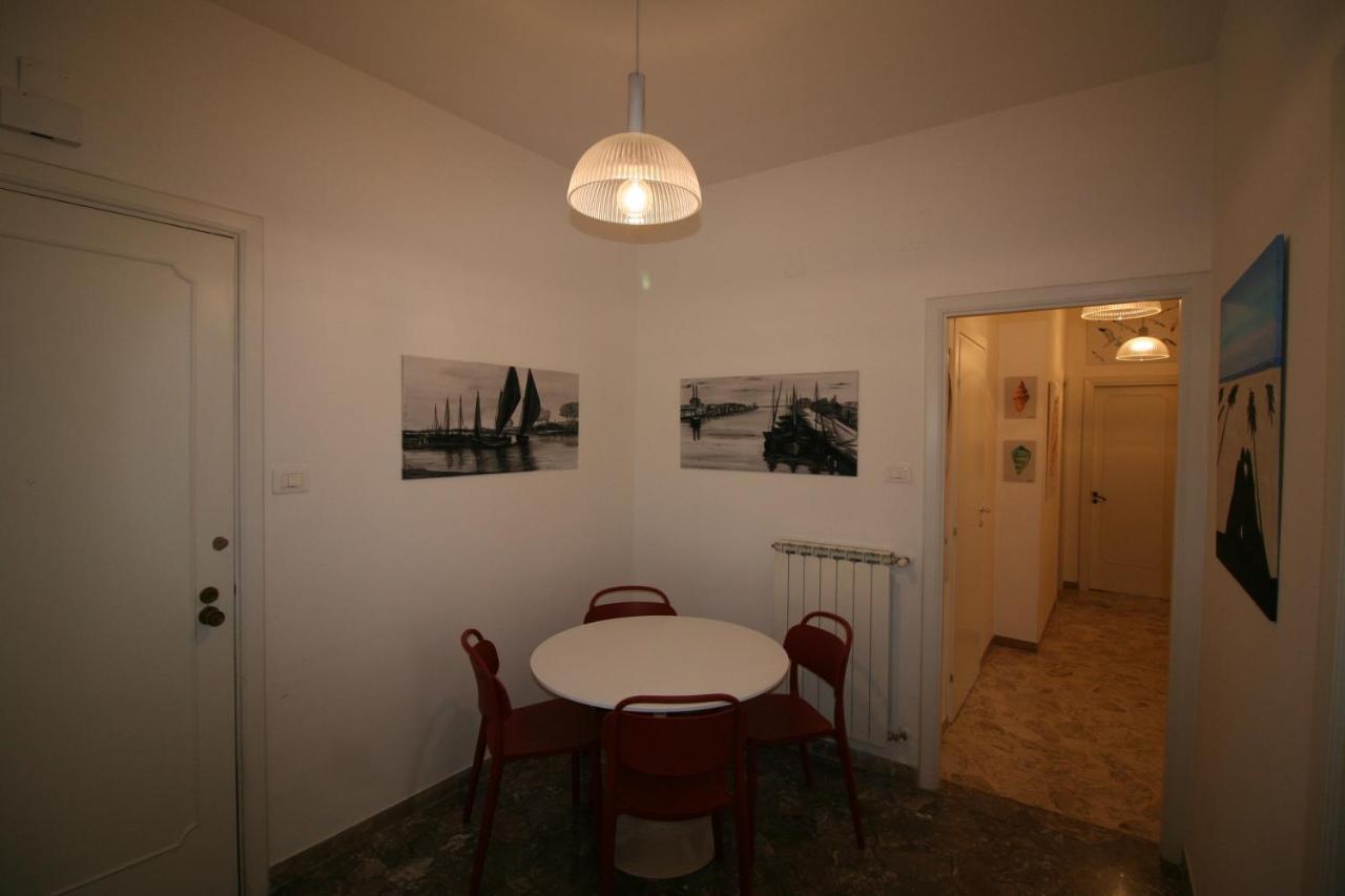 Galilei Apartment Пескара Екстер'єр фото